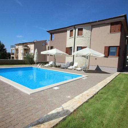 Villa Dora Vabriga Tar-Vabriga Екстериор снимка