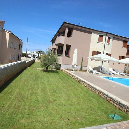 Villa Dora Vabriga Tar-Vabriga Екстериор снимка