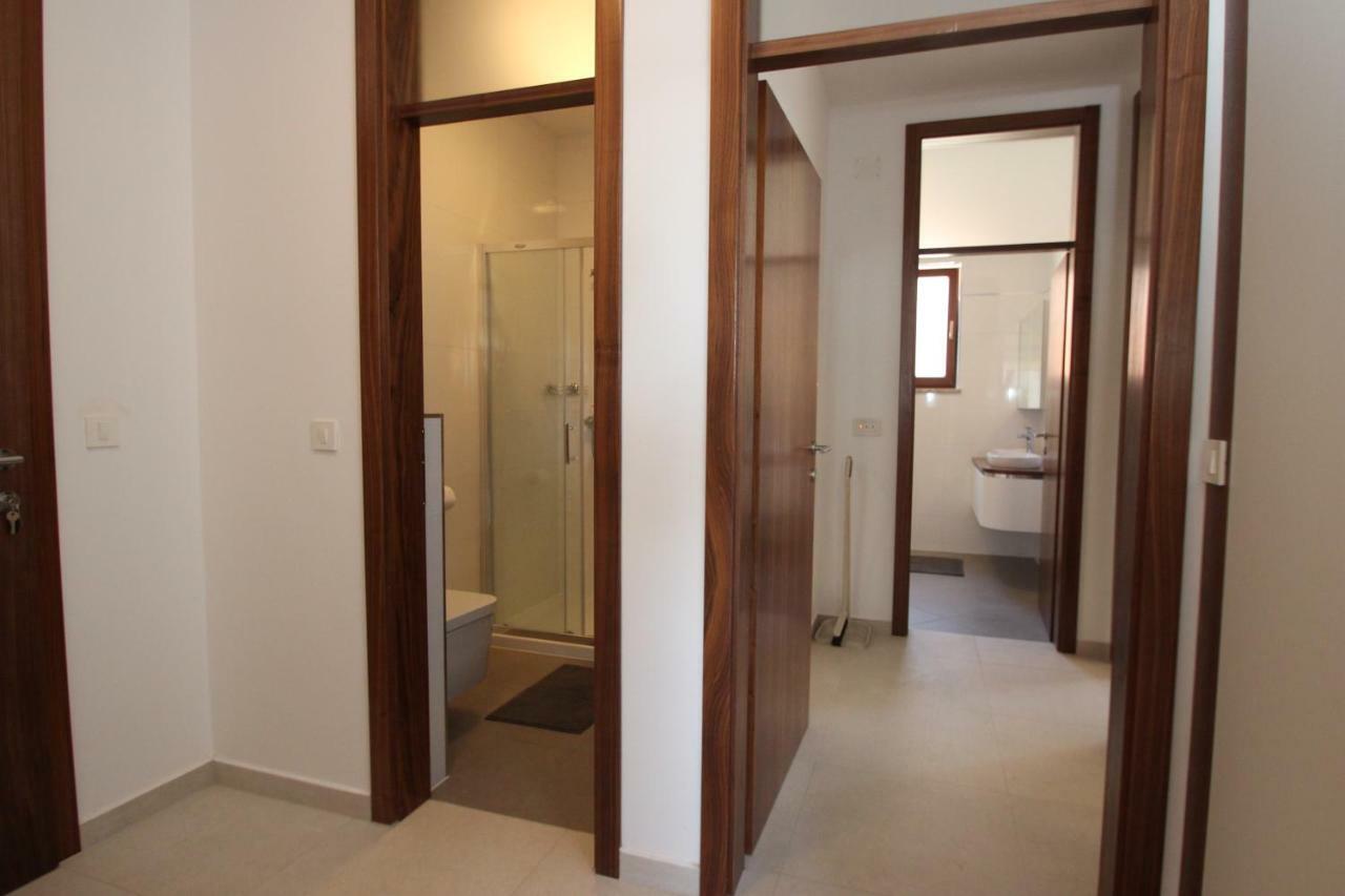 Villa Dora Vabriga Tar-Vabriga Екстериор снимка