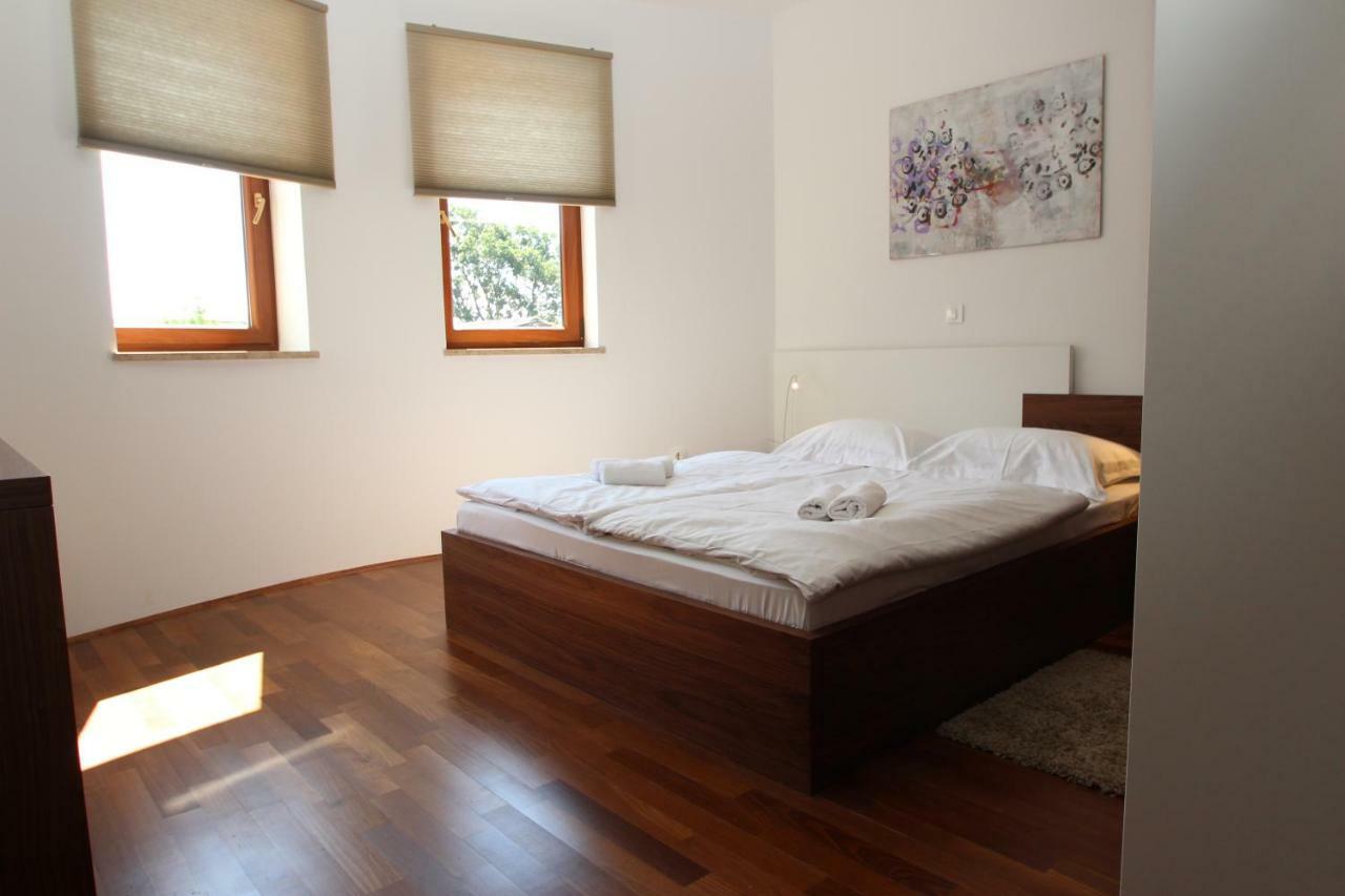 Villa Dora Vabriga Tar-Vabriga Екстериор снимка