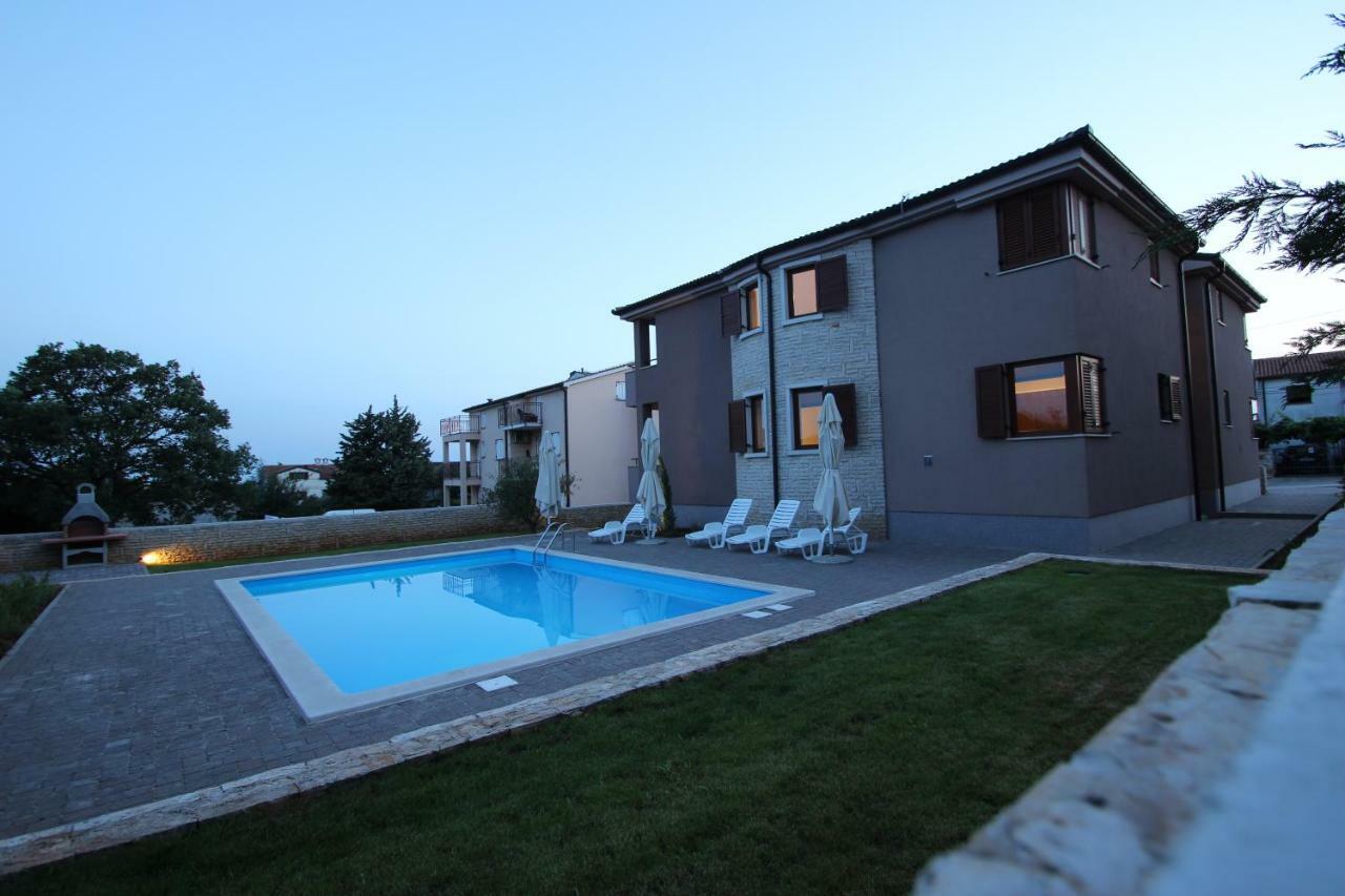 Villa Dora Vabriga Tar-Vabriga Екстериор снимка
