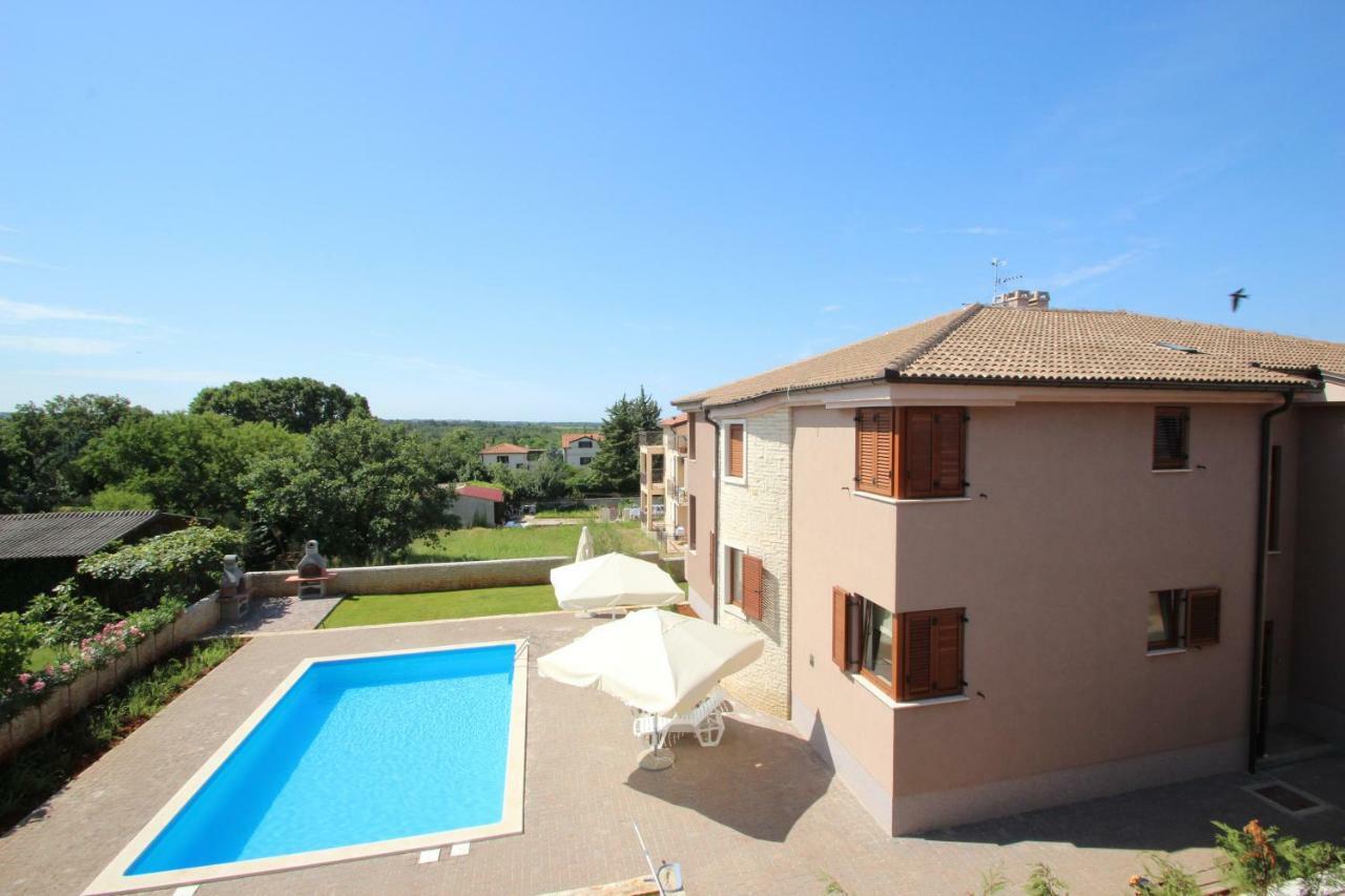 Villa Dora Vabriga Tar-Vabriga Екстериор снимка